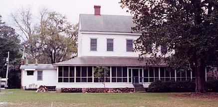 Linda Plantation Front